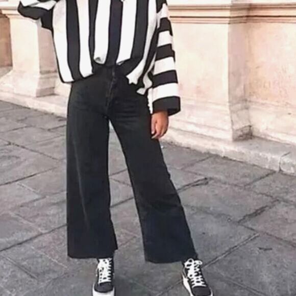 Zara High Rise Washed Black Culotte Jeans Raw Hem Wide Leg Rigid Denim Sz 6 - Picture 1 of 7